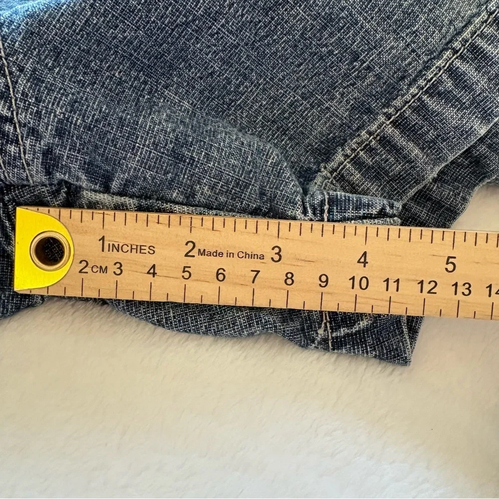 Rare Vintage 2001 Women's Levi's Denim Jean Shorts Size 10 Zipper Fly (32x4.5) - Picture 10 of 16